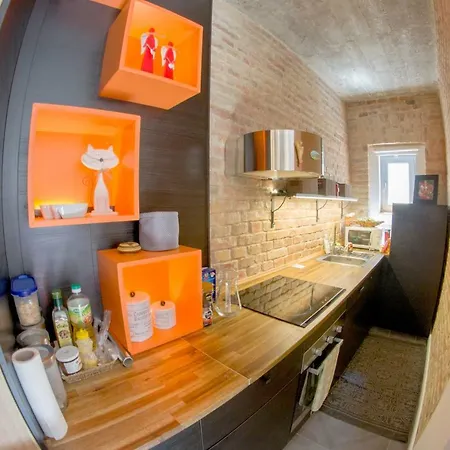 Modern In City Center + Parking * Bratislava