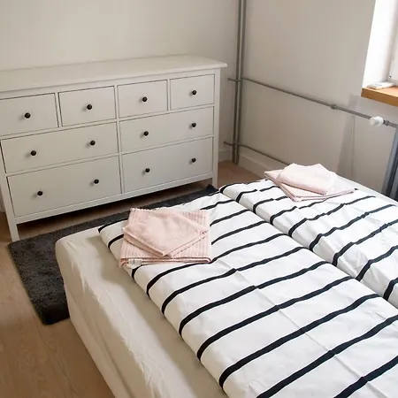 Apartamento Modern In City Center + Parking